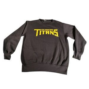 UW Oshkosh Titans Sweatshirt Men’s Medium Black MV Sport Pullover Crewneck